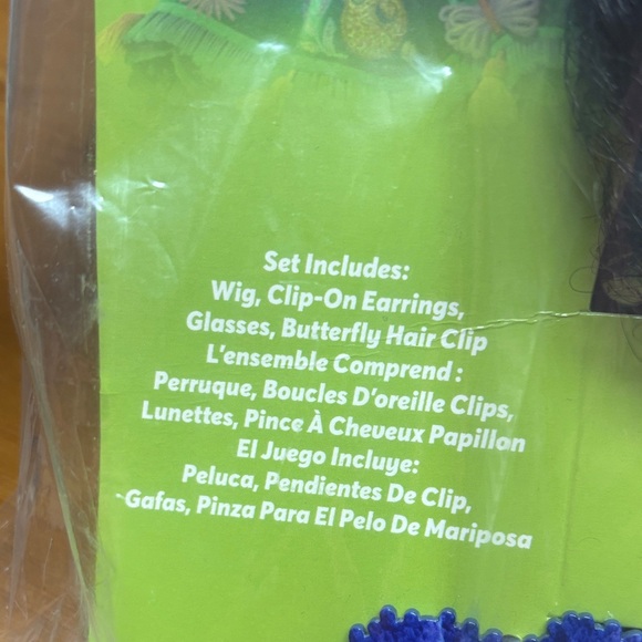 Disney Encanto Black Wig with Green Glasses - Picture 6 of 10